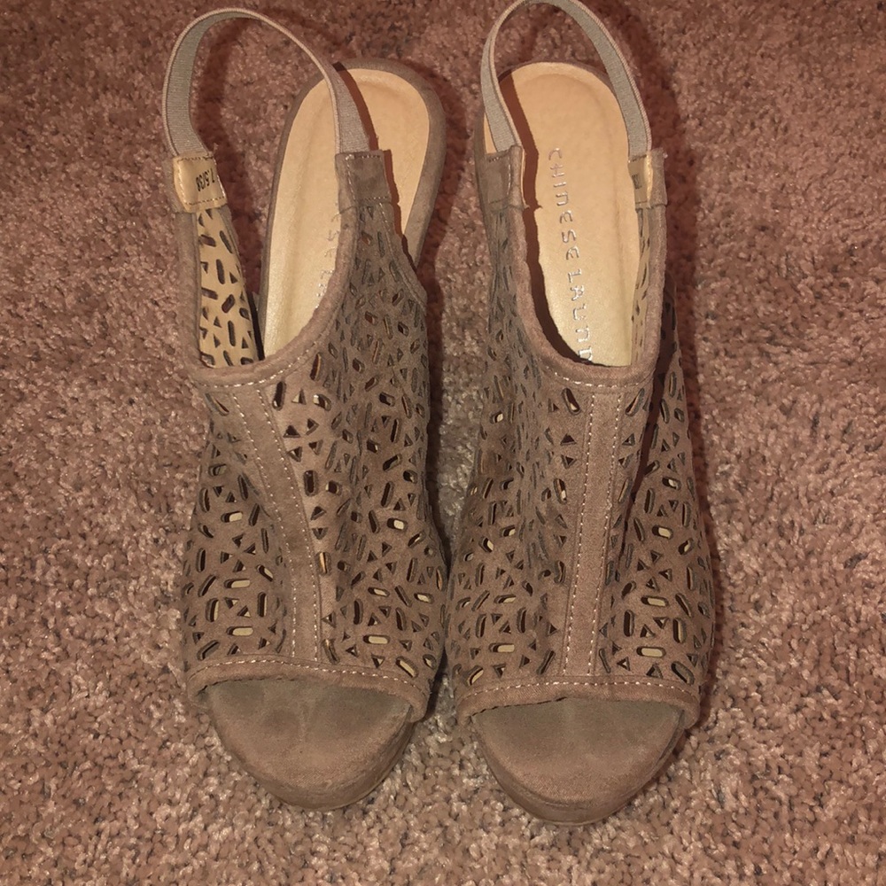 Sandals - Picture 2 of 2